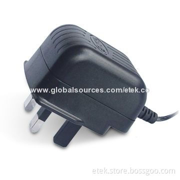 Switching Power Adapter with Eco-friendly, Low Power Waste and Energy-saving Features